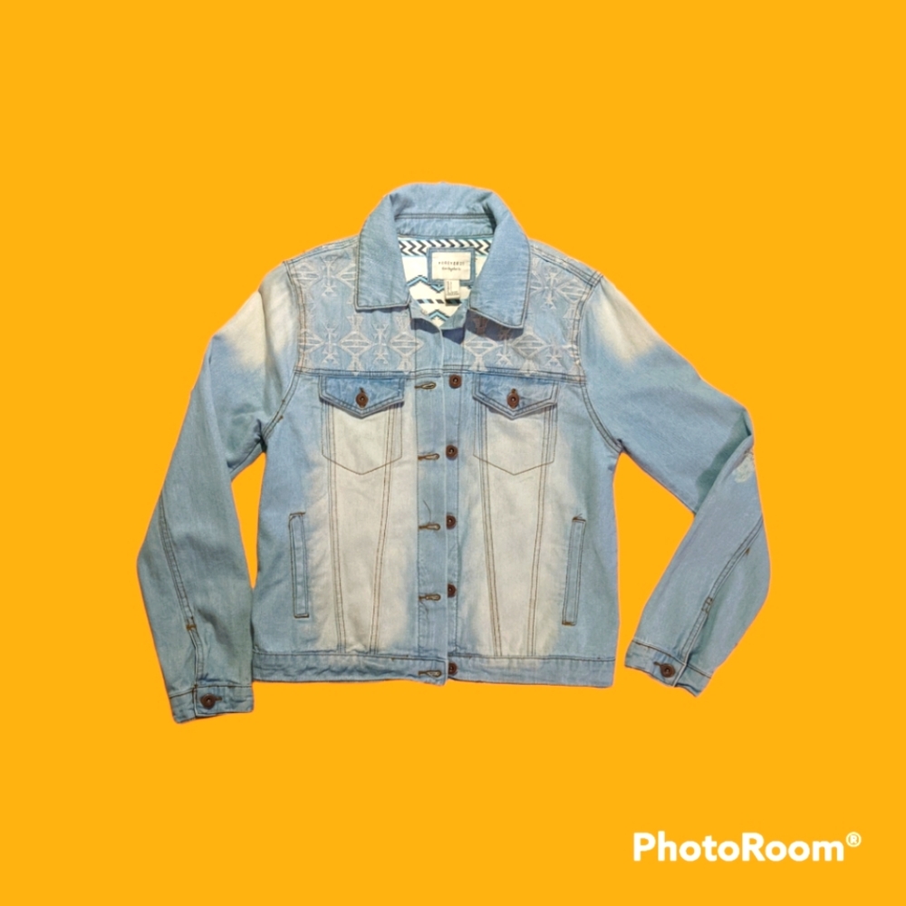 Jean jackets distressed